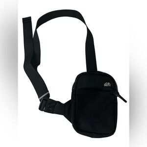 Black Men’s or Unisex Crossbody Bag NWOT
